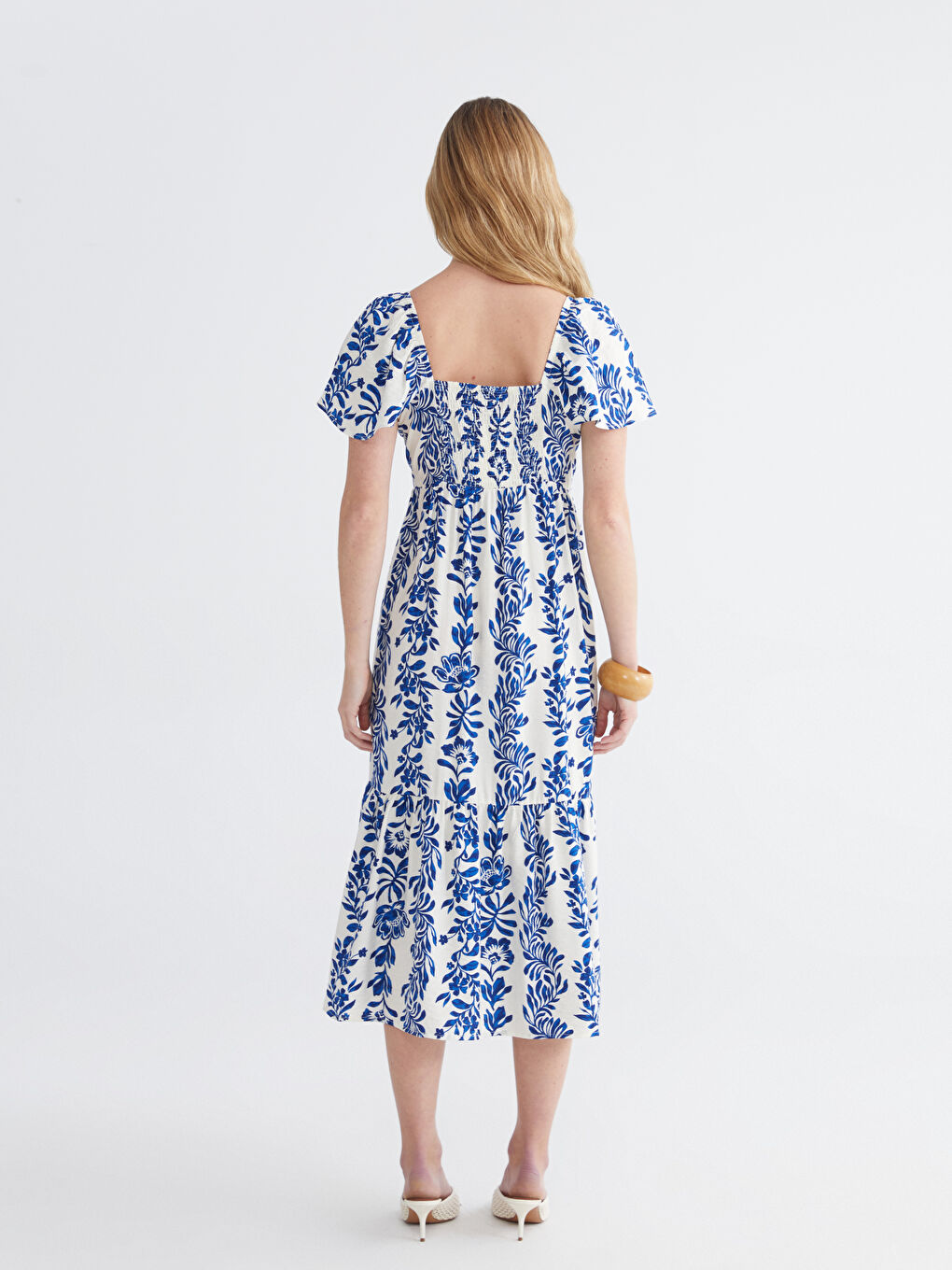 Haljina sa četvrtastim izrezom i cvetnim dezenom-3