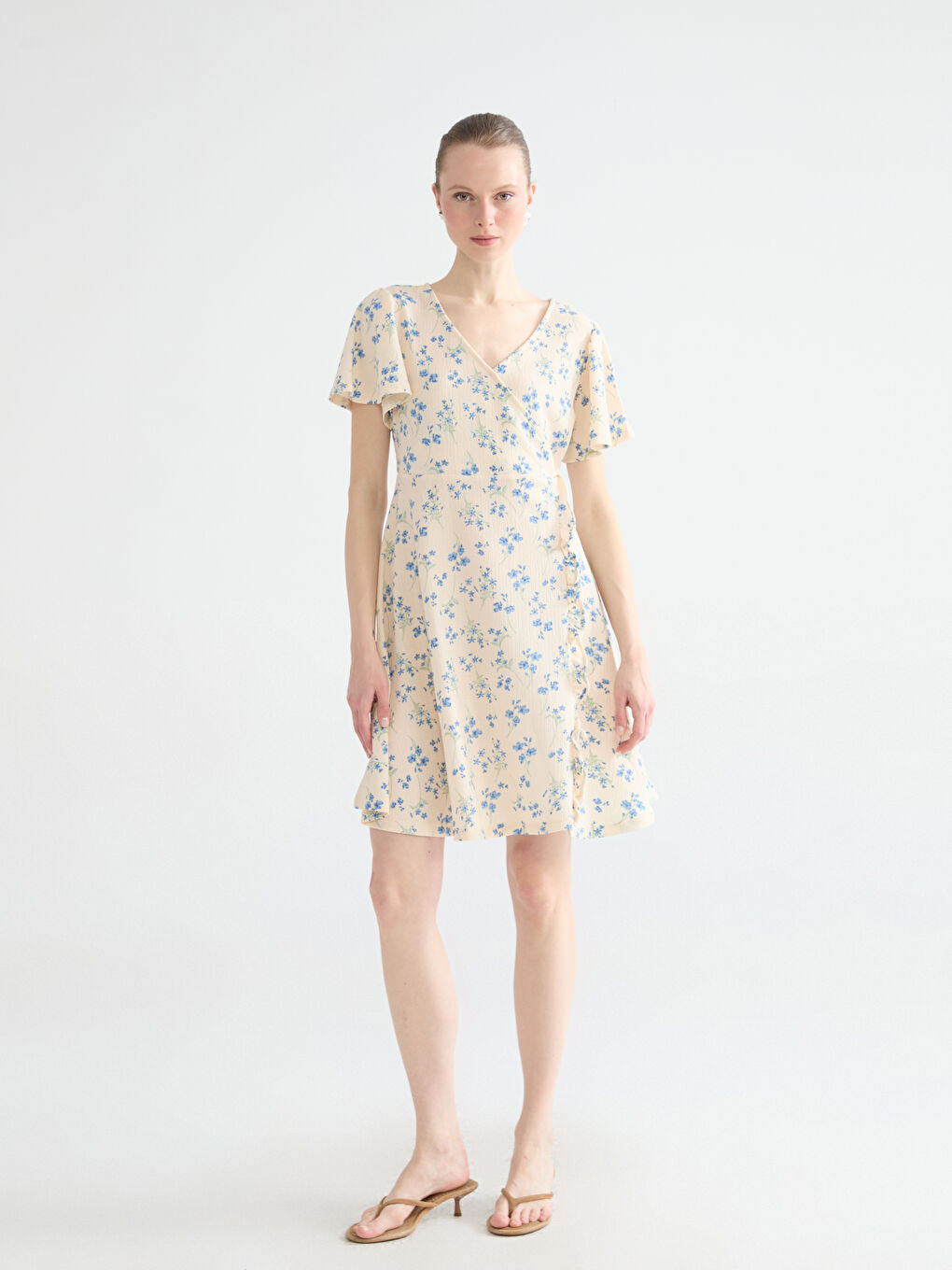 Женщины Голубой Платье-1