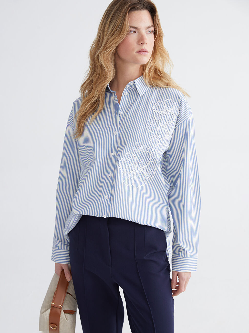 Әйелдер көгілдір Жейде