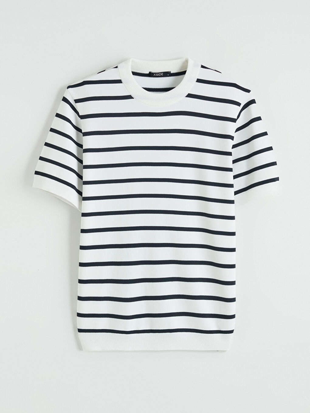 Ekru Bisiklet Yaka Çizgili Erkek Triko Kazak