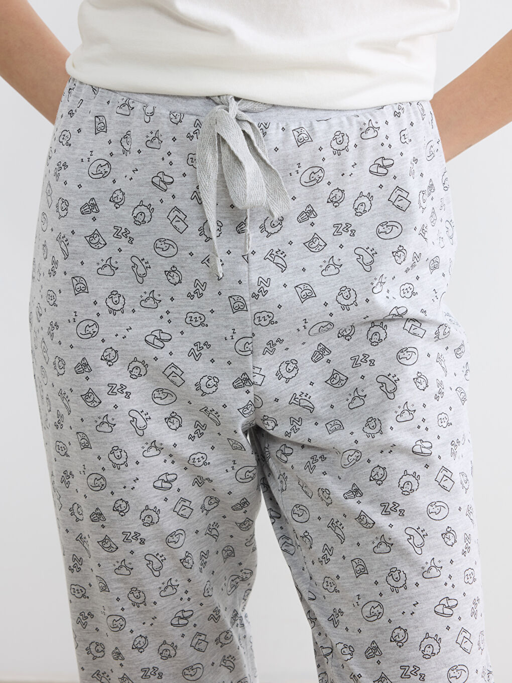 Пижамные брюки-джоггеры с принтом для женское с эластичным поясом.-2