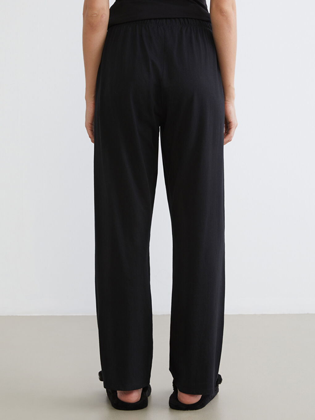 Woman BLACK Pyjama Bottoms-3