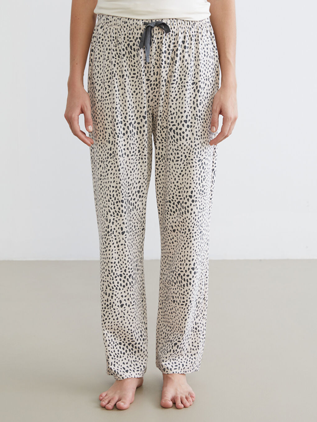 Pembe Beli Lastikli Leopar Desenli Kadın Pijama Altı-1