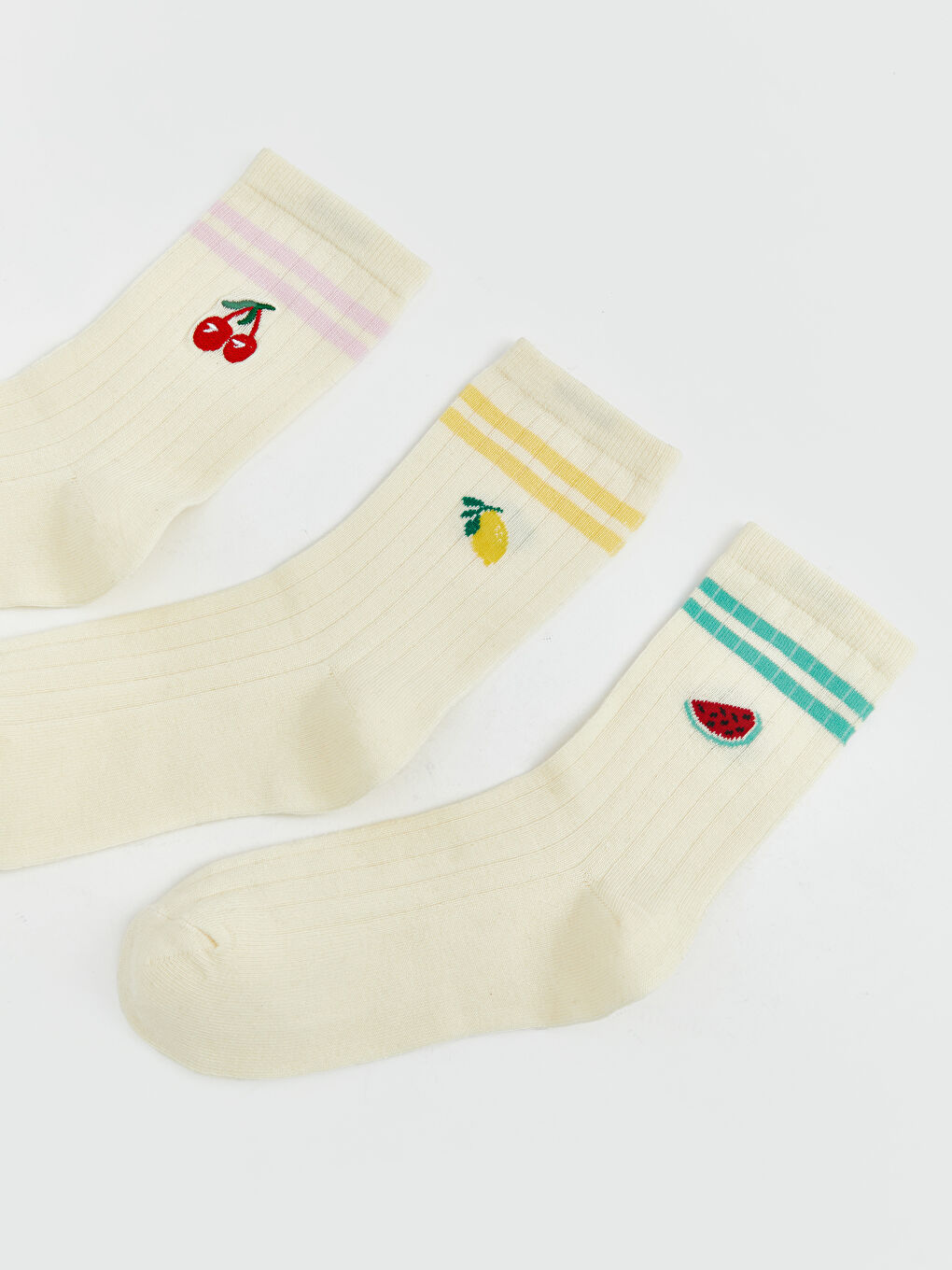 Bej Meyve Nakışlı Kadın Soket Çorap 3'lü-1
