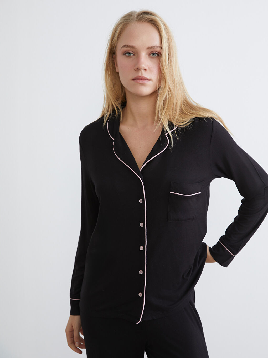 Collared Neck Women's Pyjama Set-1