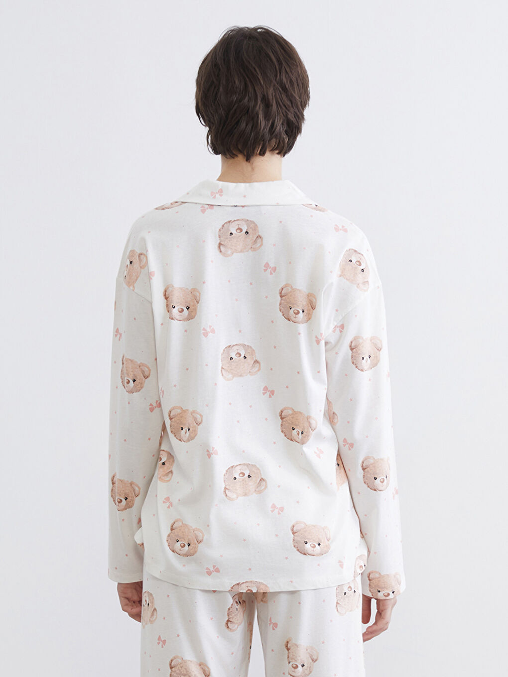 Ekru Gömlek Yaka Ayı Baskılı Kadın Pijama Üstü-1