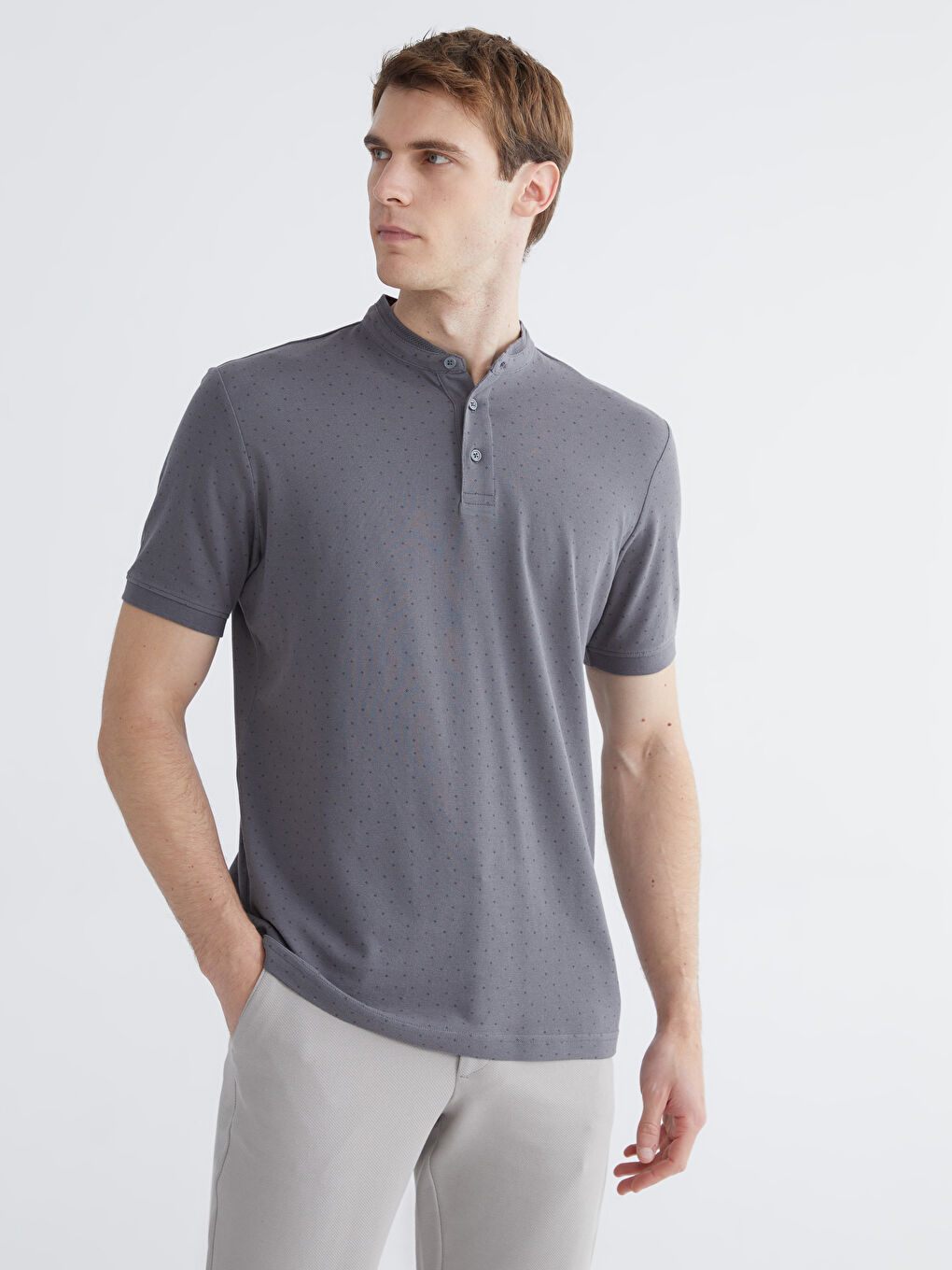 Мужчины Антрацитовый Футболка