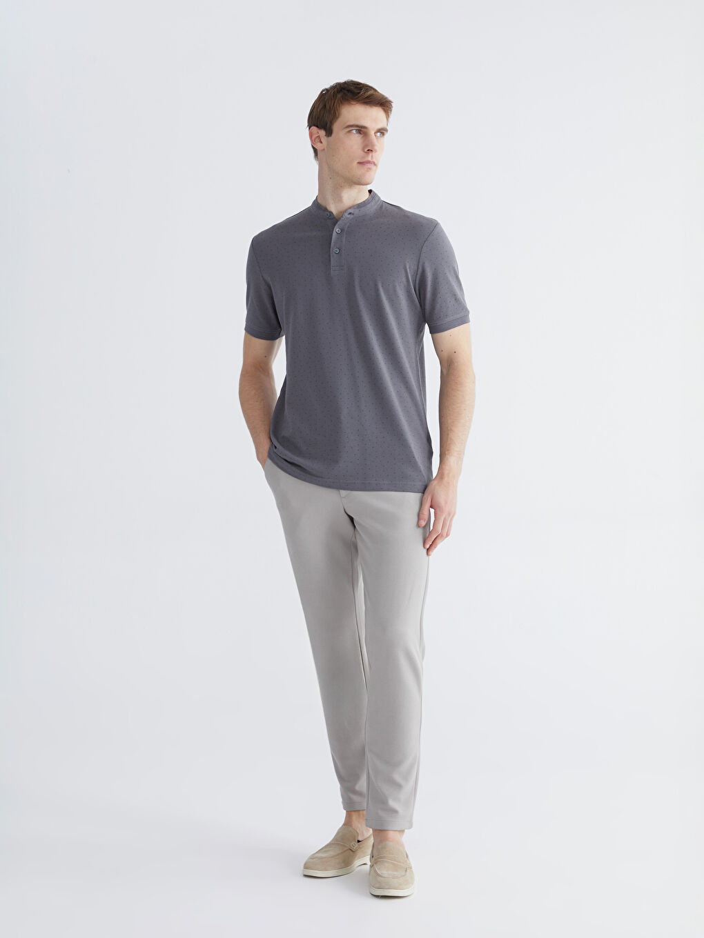 Мужчины Антрацитовый Футболка-1