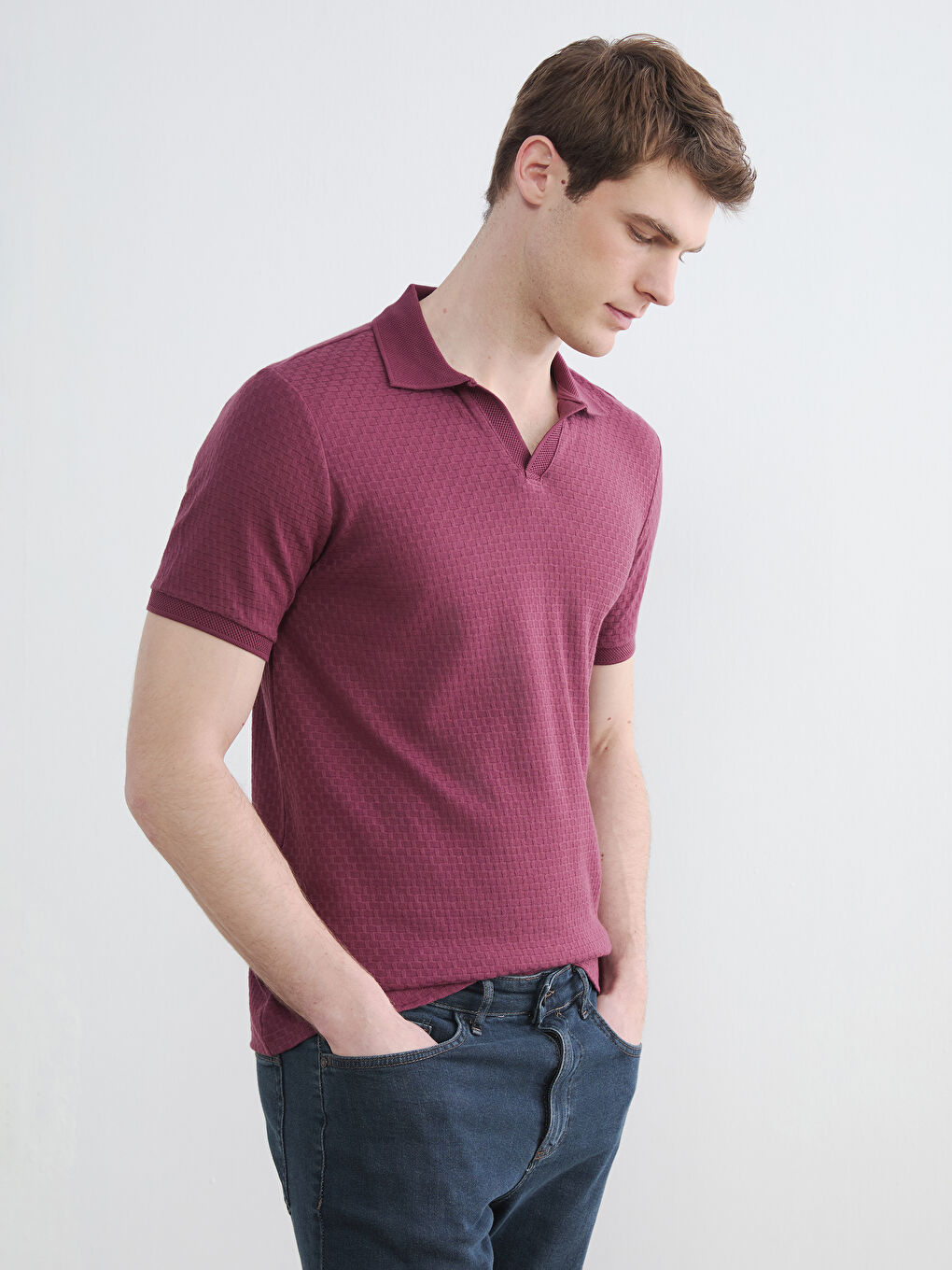 Bordo Polo Yaka Strüktürlü Erkek Tişört	