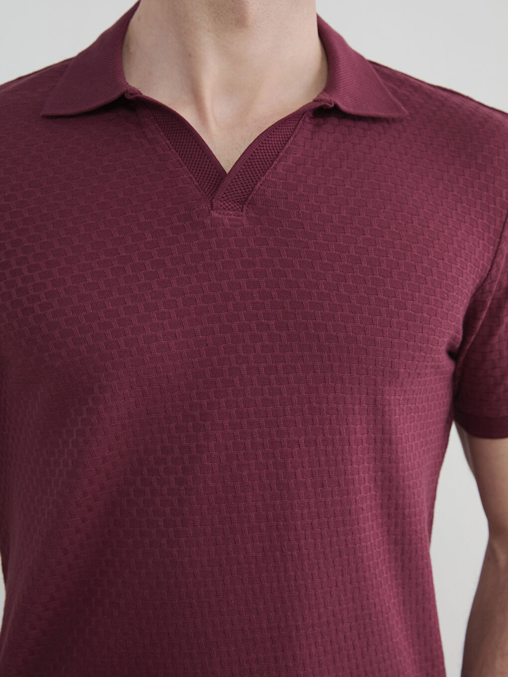 Bordo Polo Yaka Strüktürlü Erkek Tişört	-2