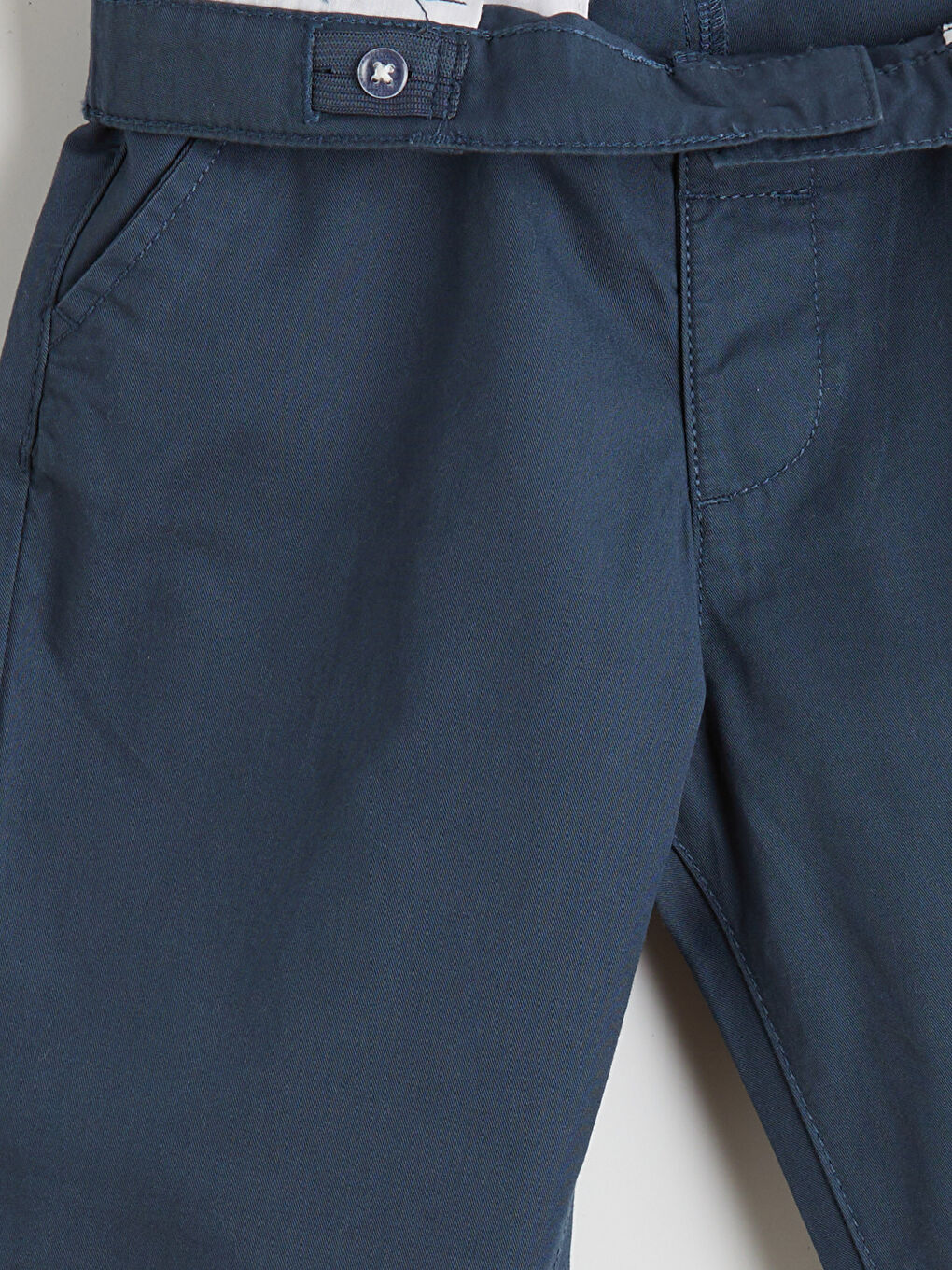 Standardni Dečji Keper Pantalone Ravne Nogavice-2