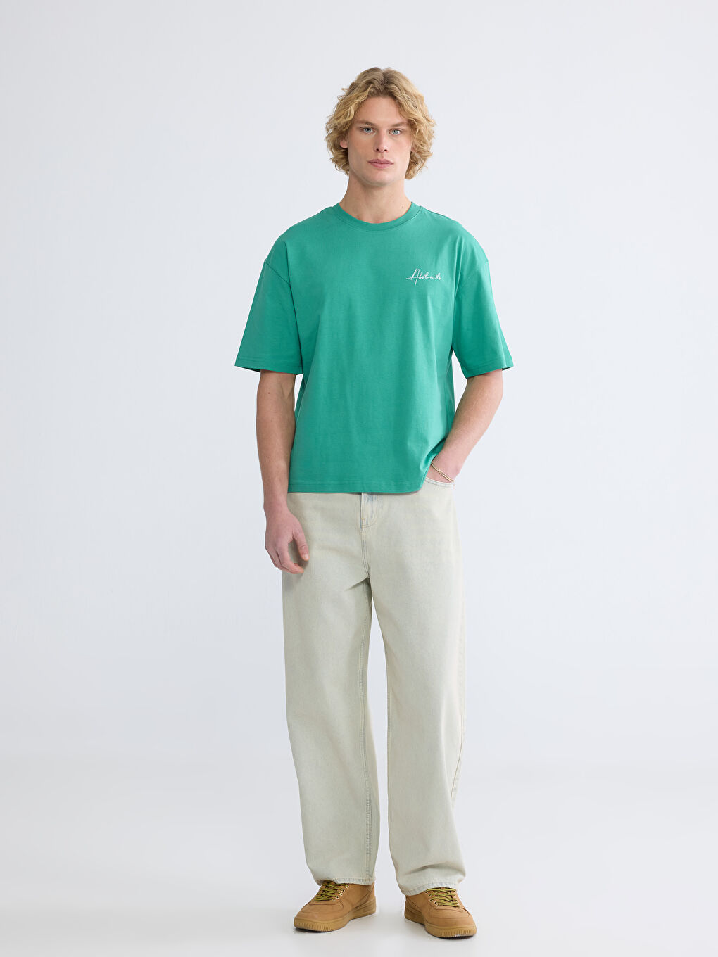 Yeşil Oversize Fit Bisiklet Yaka Nakışlı Erkek Tişört-1