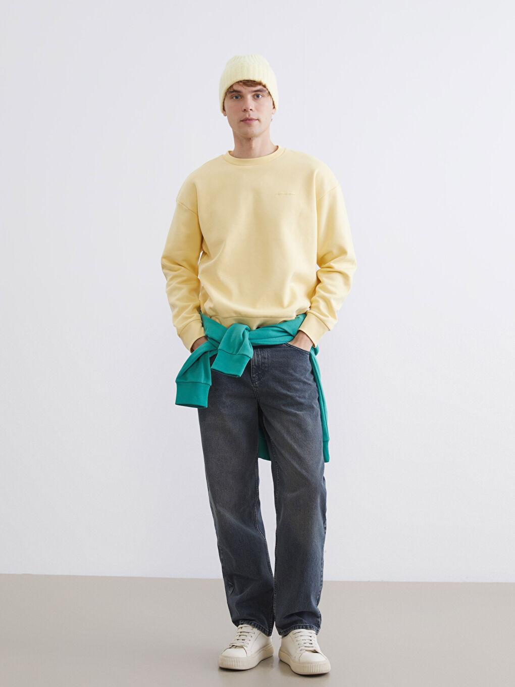 Man YELLOW Sweatshirt-1