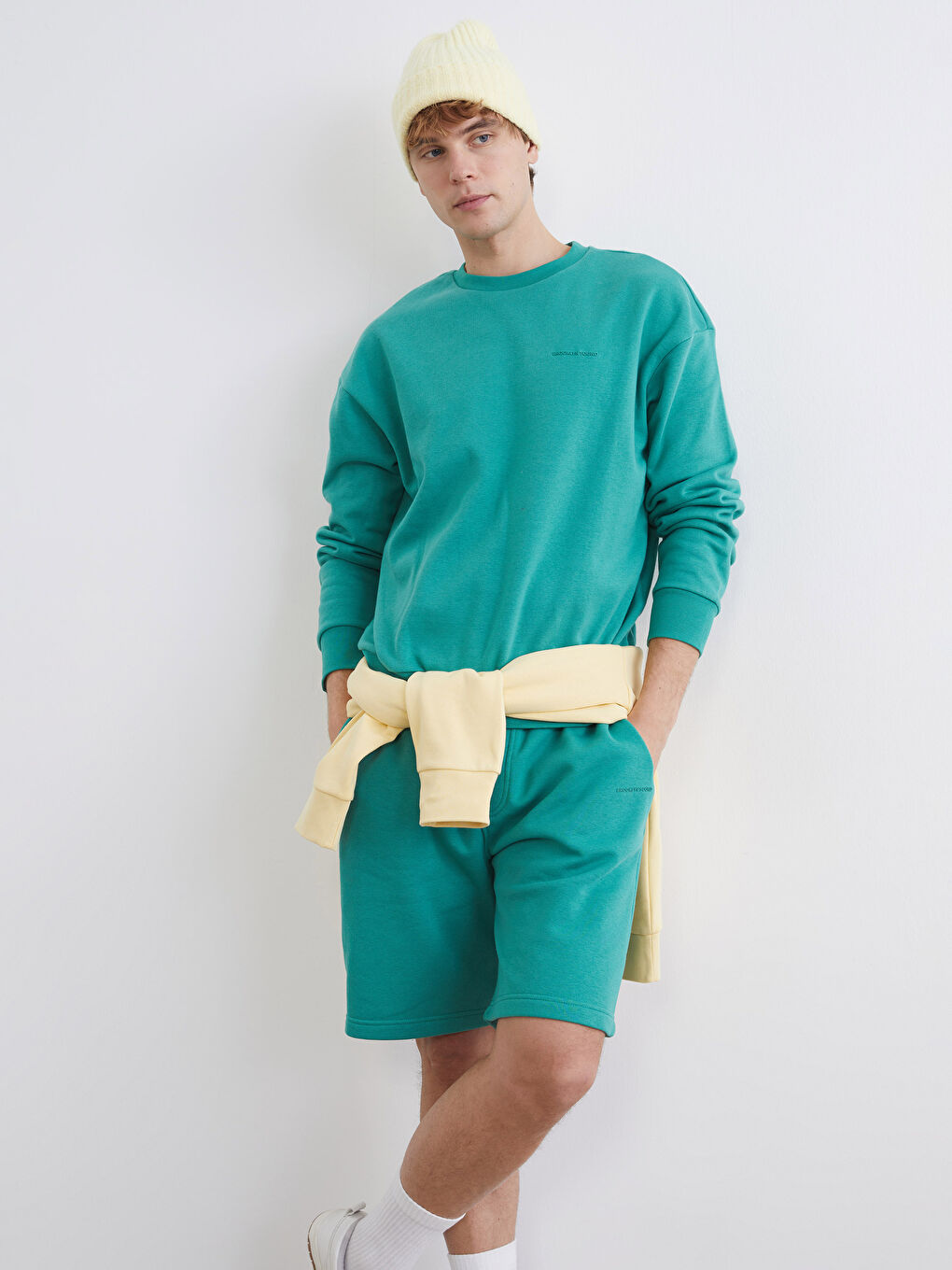 Man GREEN Sweatshirt