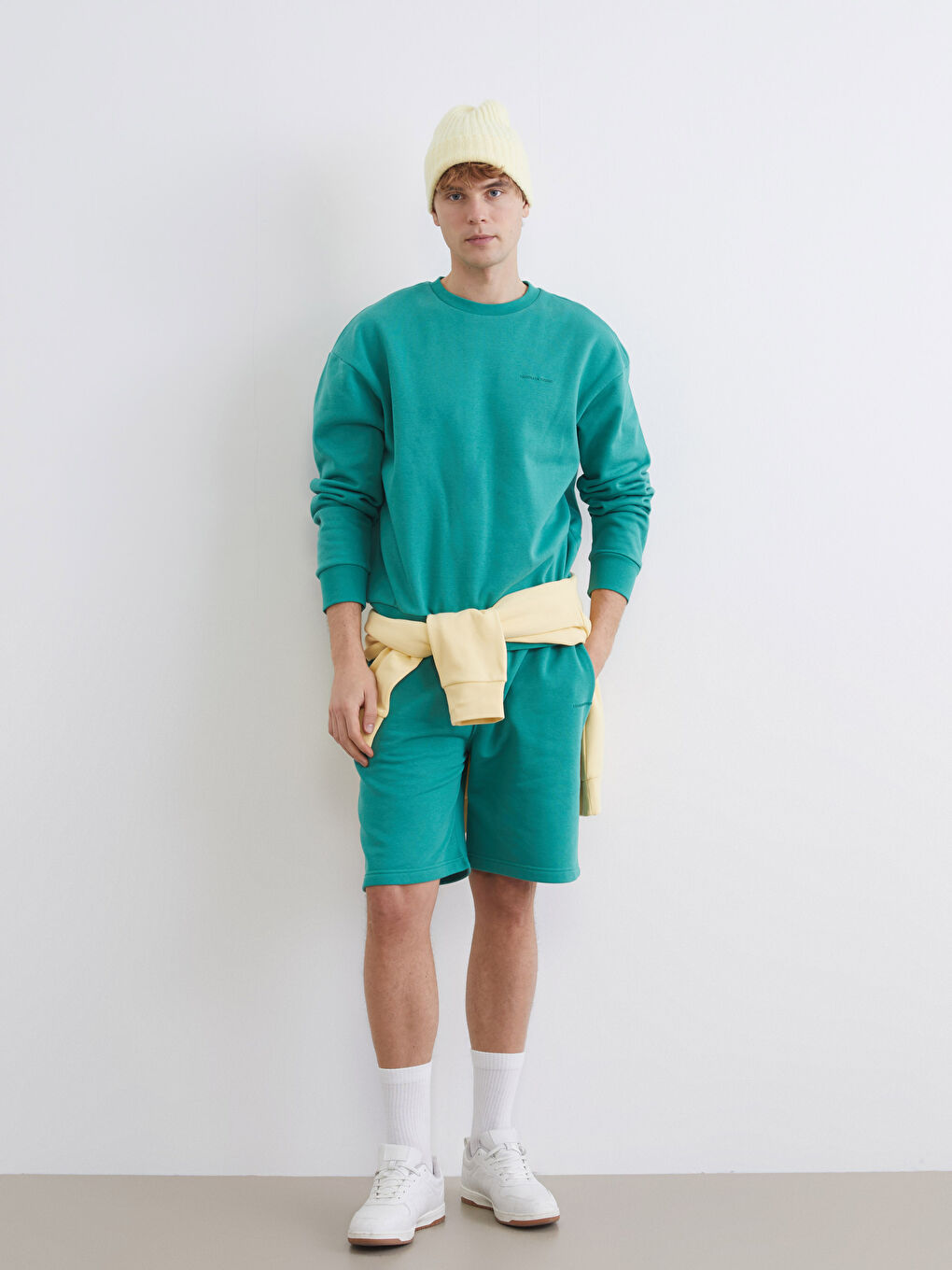 Man GREEN Sweatshirt-1