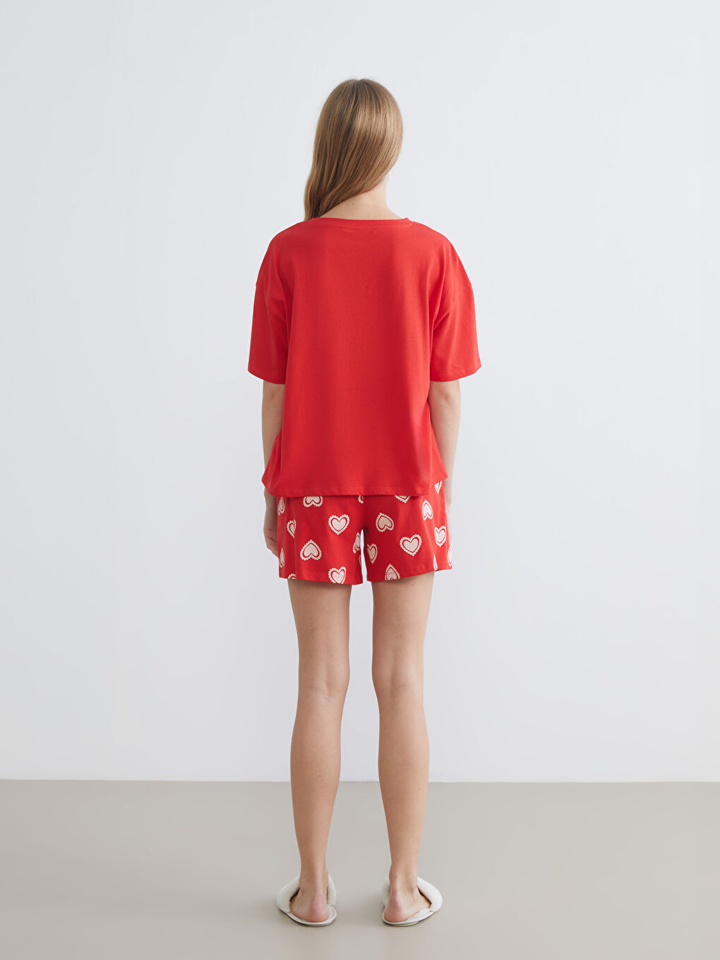 طقم بيجاما أحمر امرأة-3