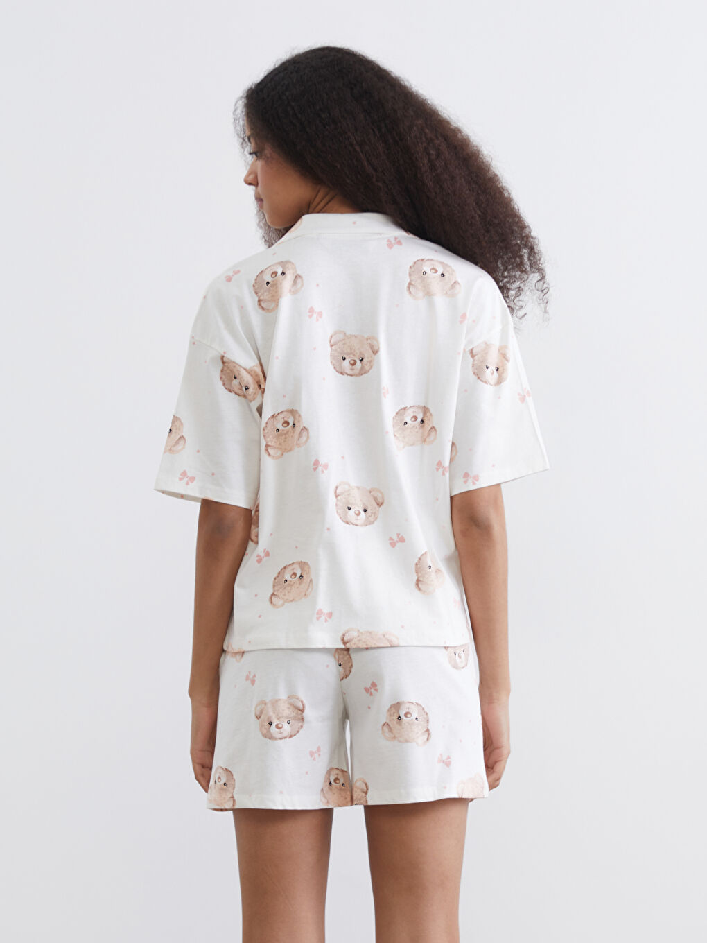Ekru Ayı Teddy Baskılı Kadın Şortlu Pijama Takımı-3