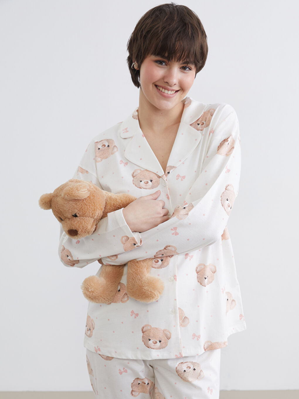 Ekru Gömlek Yaka Ayıcık Baskılı Kadın Pijama Takım-1