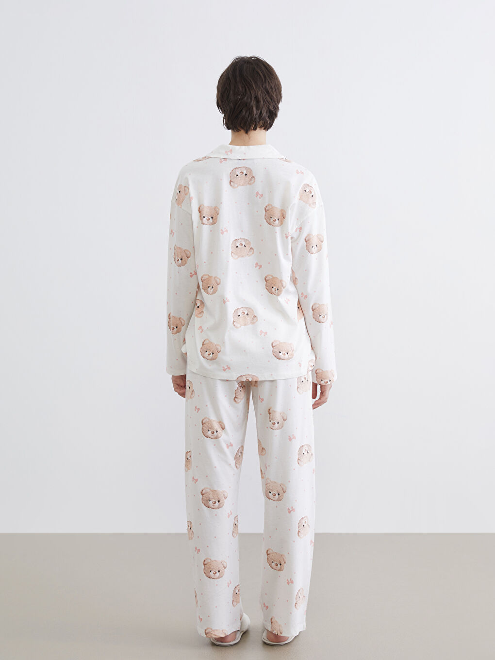 Ekru Gömlek Yaka Ayıcık Baskılı Kadın Pijama Takım-3