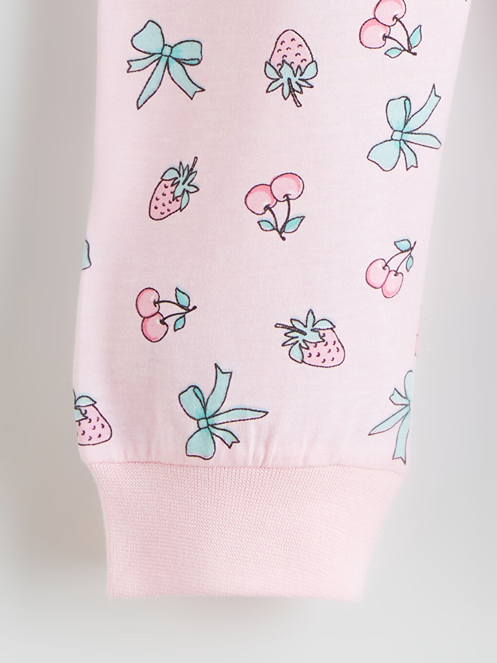 Crew Neck Printed Girls' Pyjama Set-3