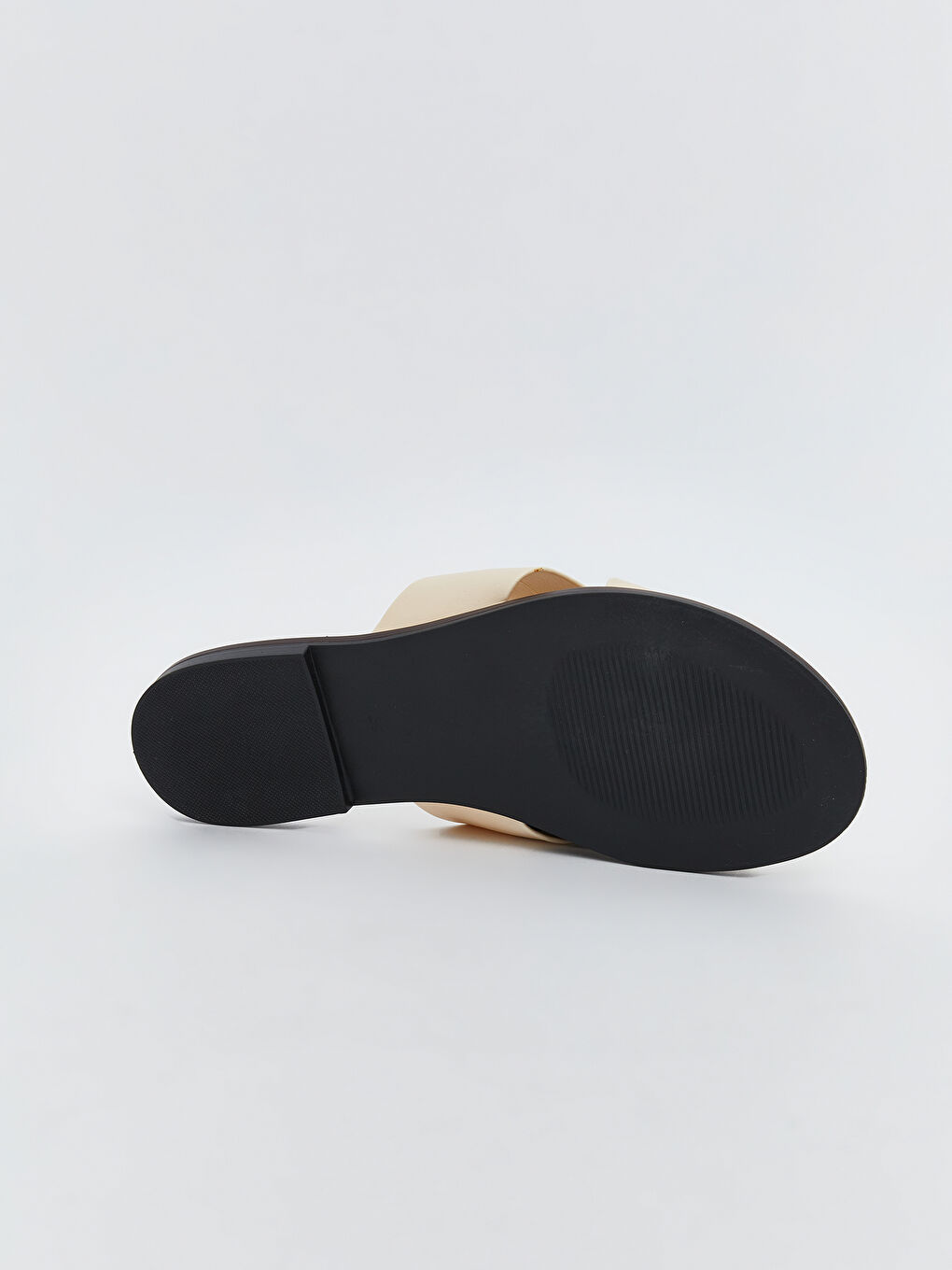 Bej Çapraz Bantlı Kadın Terlik-3