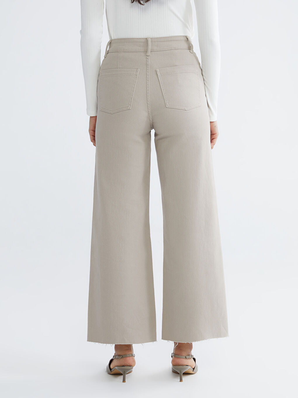 Women's Wide Leg Jeans-3