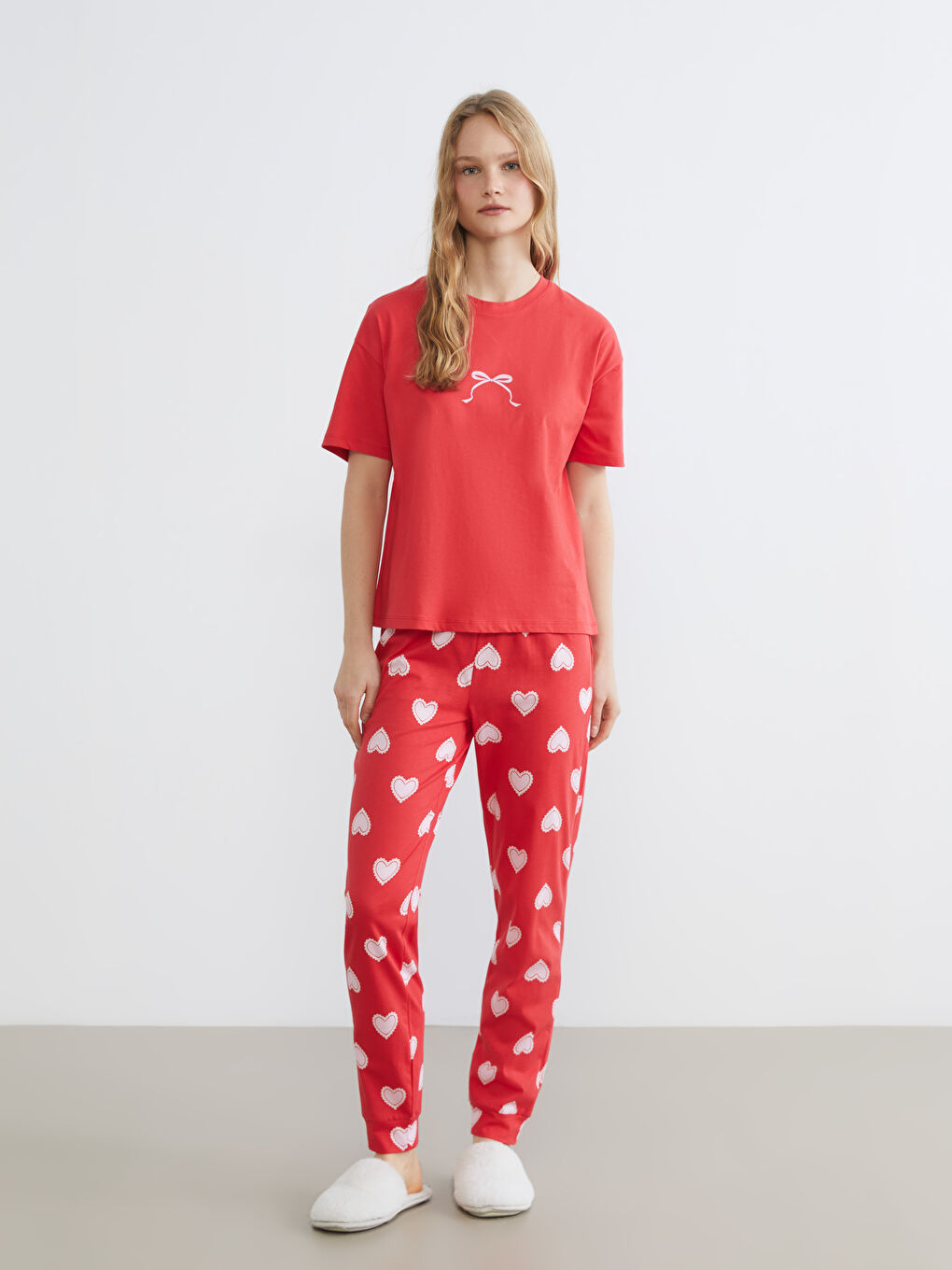 Kırmızı Bisiklet Yaka Baskılı Kadın Pijama Takımı-1