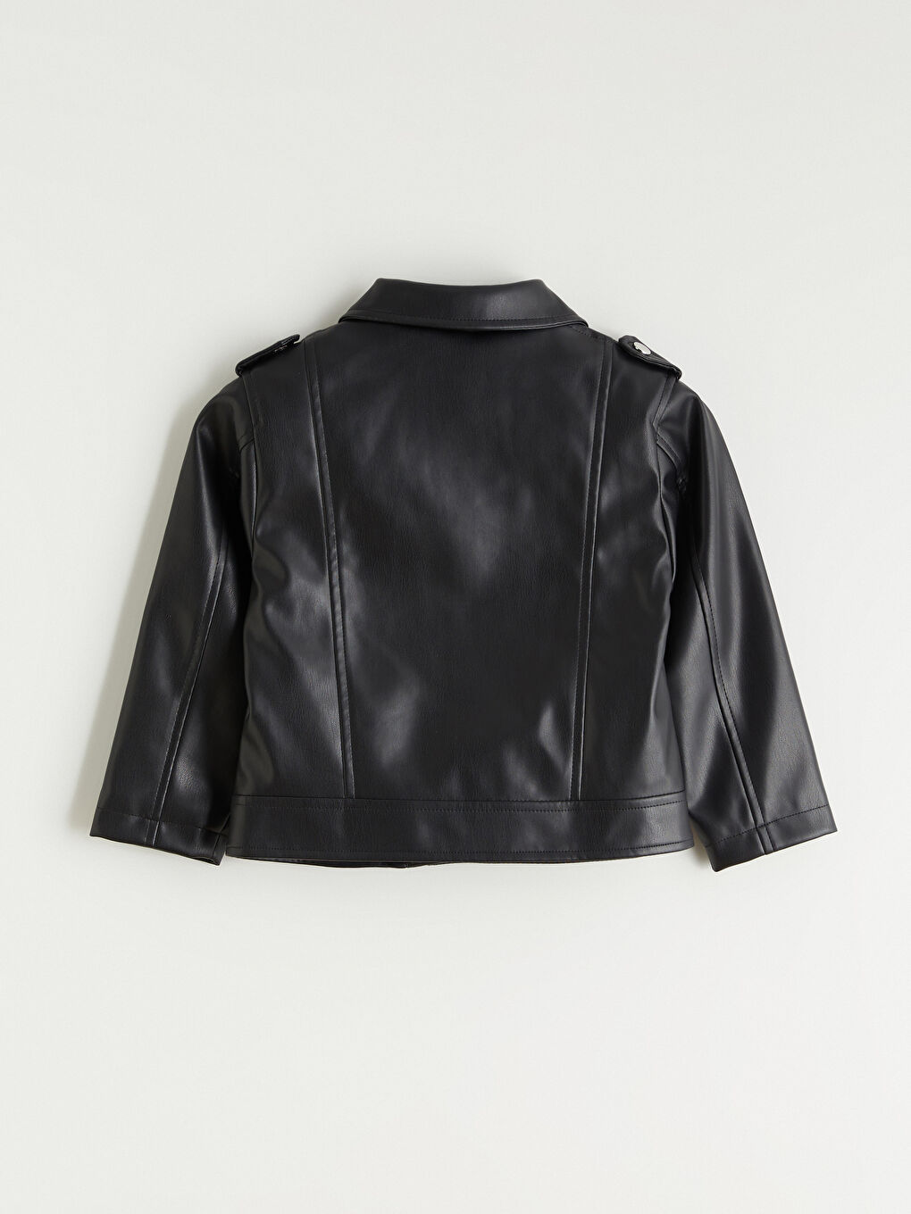 Siyah Deri Görünümlü Kız Çocuk Mont-2