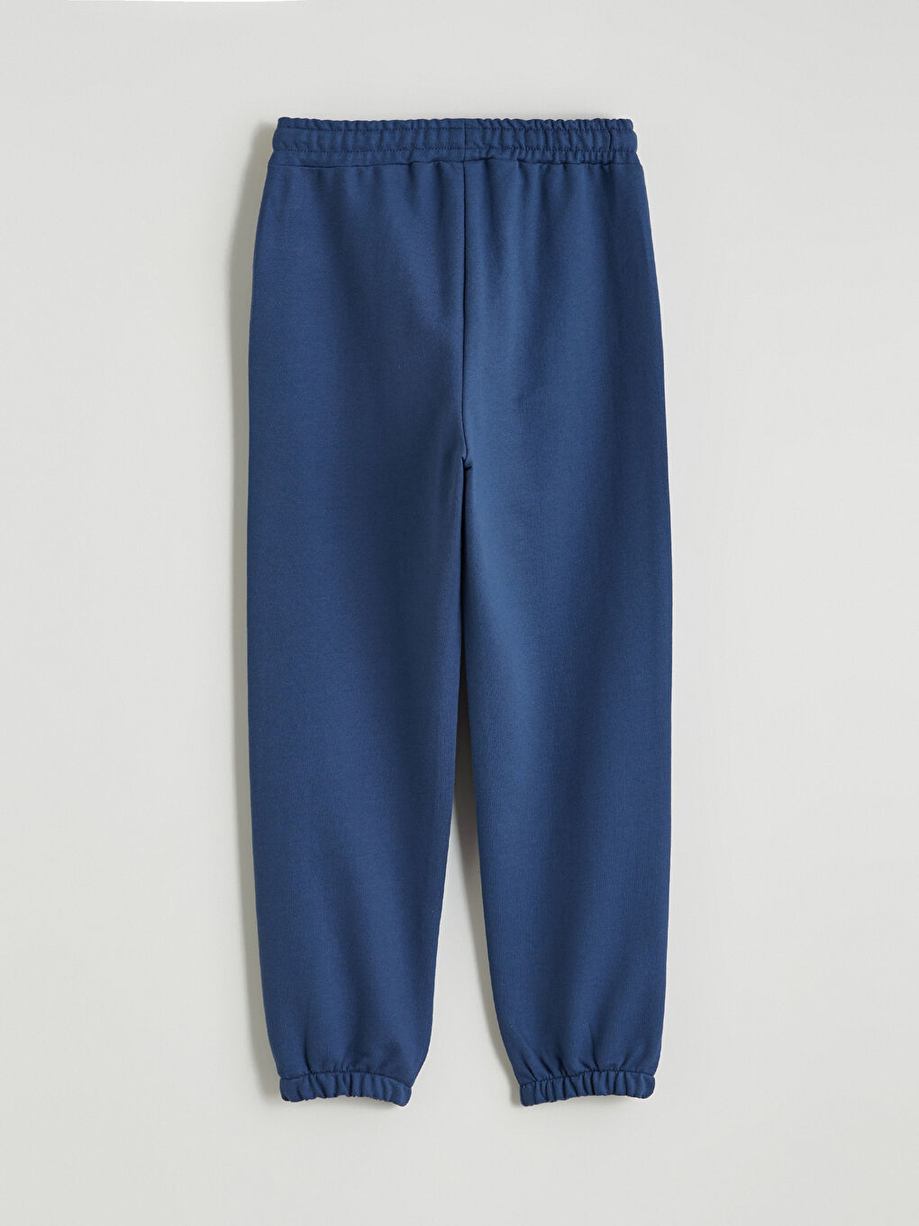 İndigo Erkek Çocuk	Tişört, Fermuarlı Sweatshirt ve Eşofman Alt-9