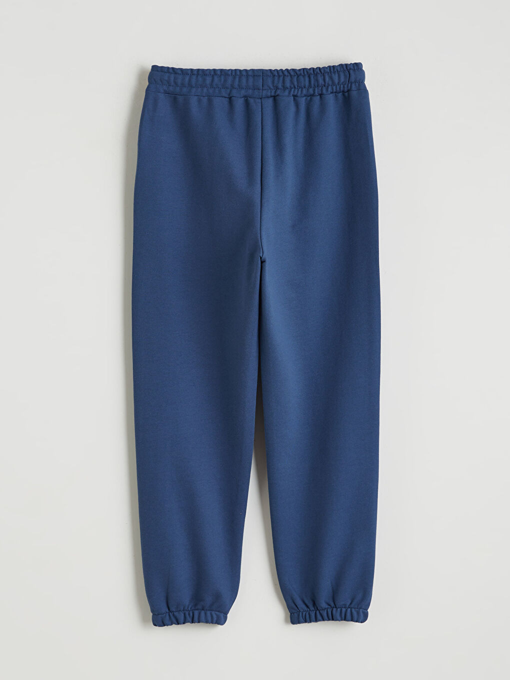 İndigo Erkek Çocuk	Tişört, Fermuarlı Sweatshirt ve Eşofman Alt-4