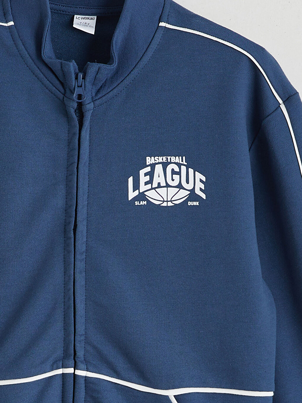 İndigo Erkek Çocuk	Tişört, Fermuarlı Sweatshirt ve Eşofman Alt-5