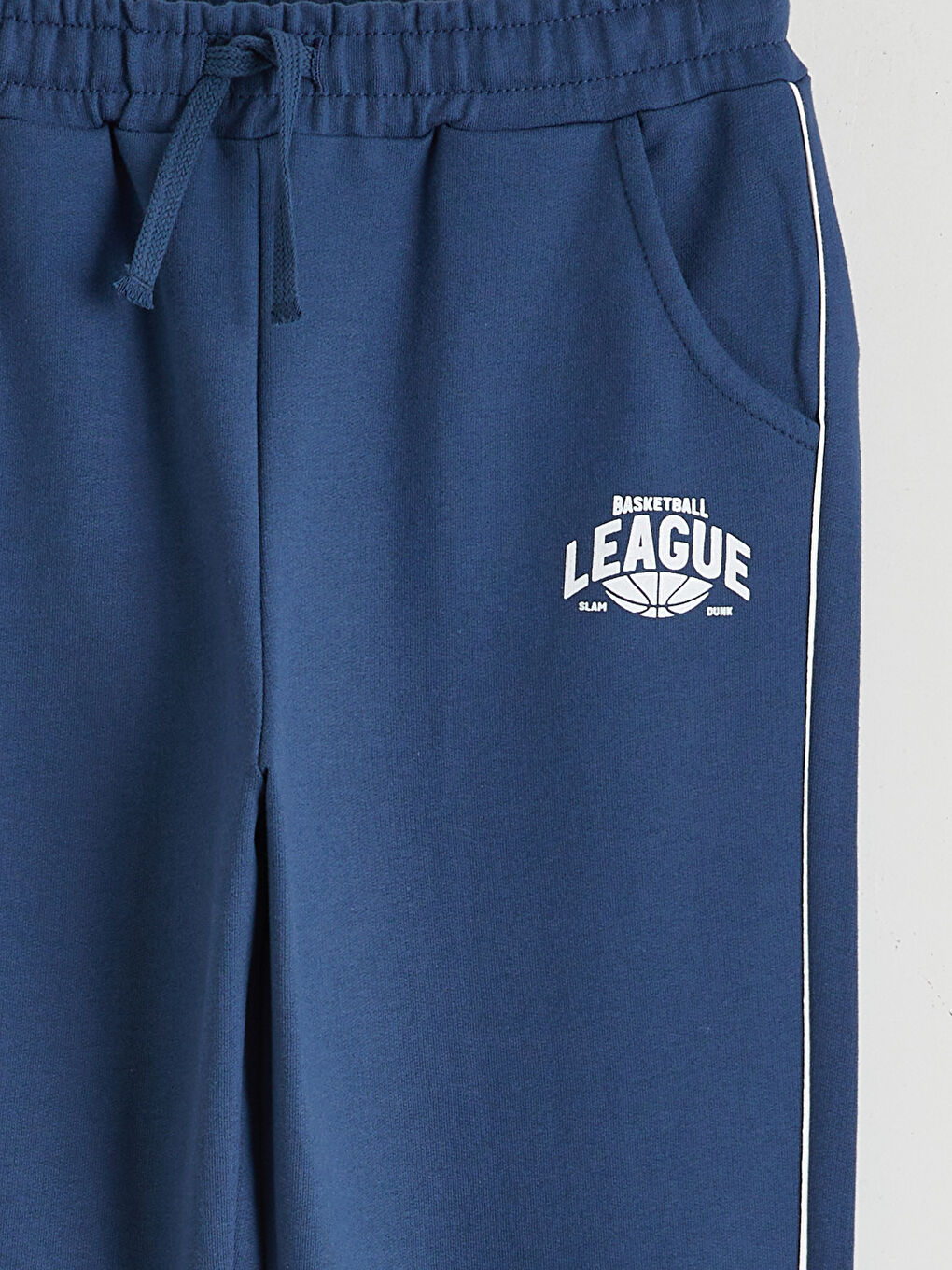 İndigo Erkek Çocuk	Tişört, Fermuarlı Sweatshirt ve Eşofman Alt-7