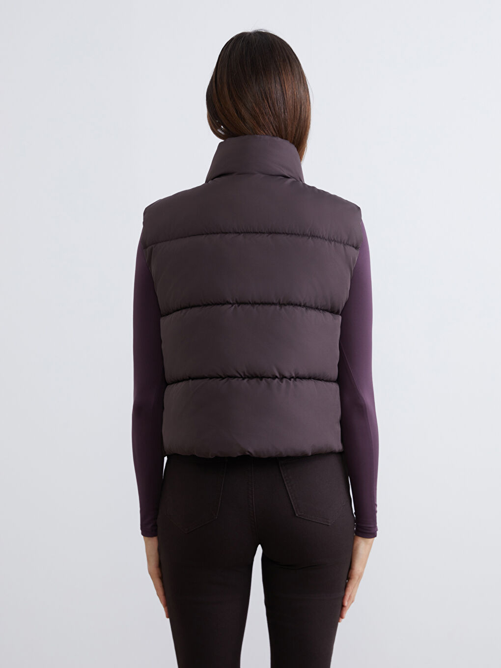 Funnel Neck Women's Puffer Gilet-4