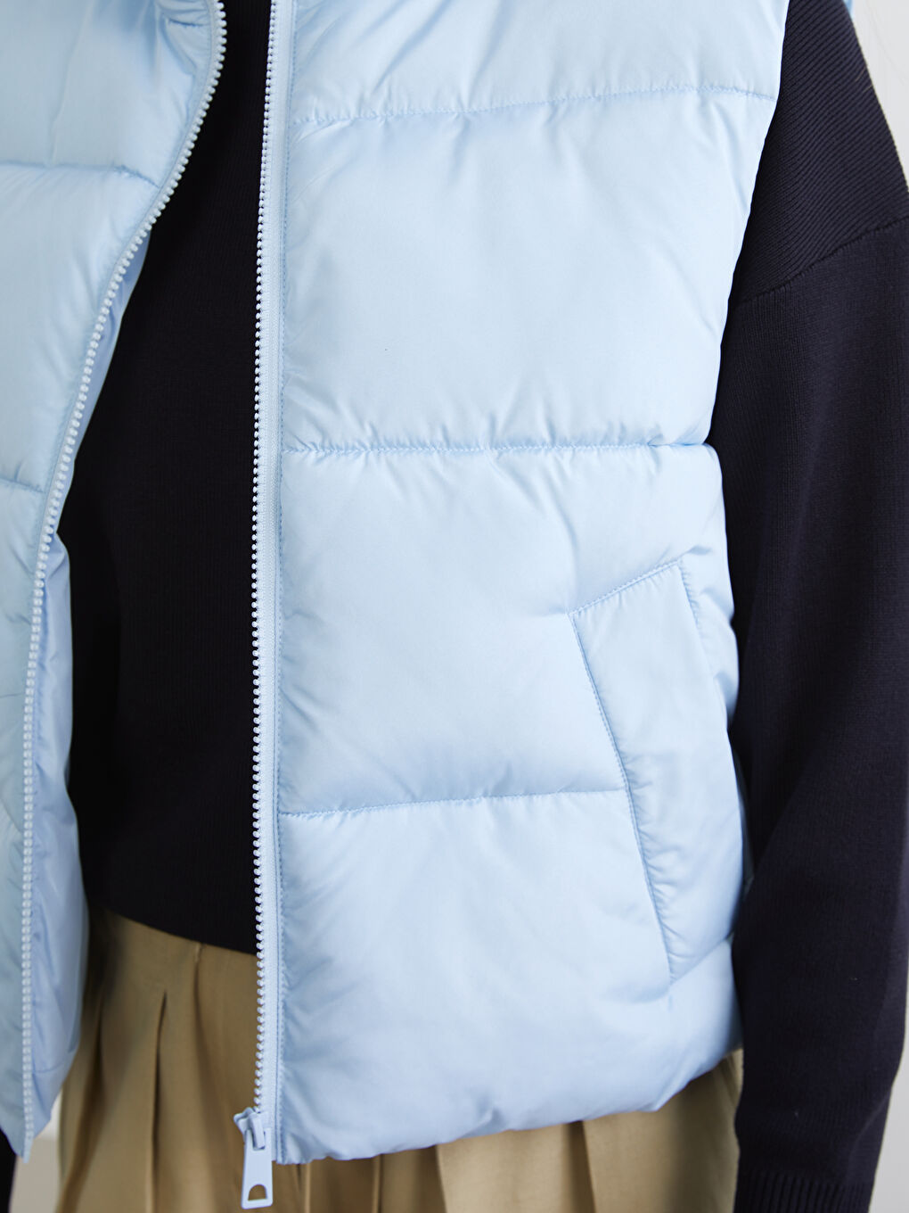 Dik Yaka Kadın Şişme Yelek-2