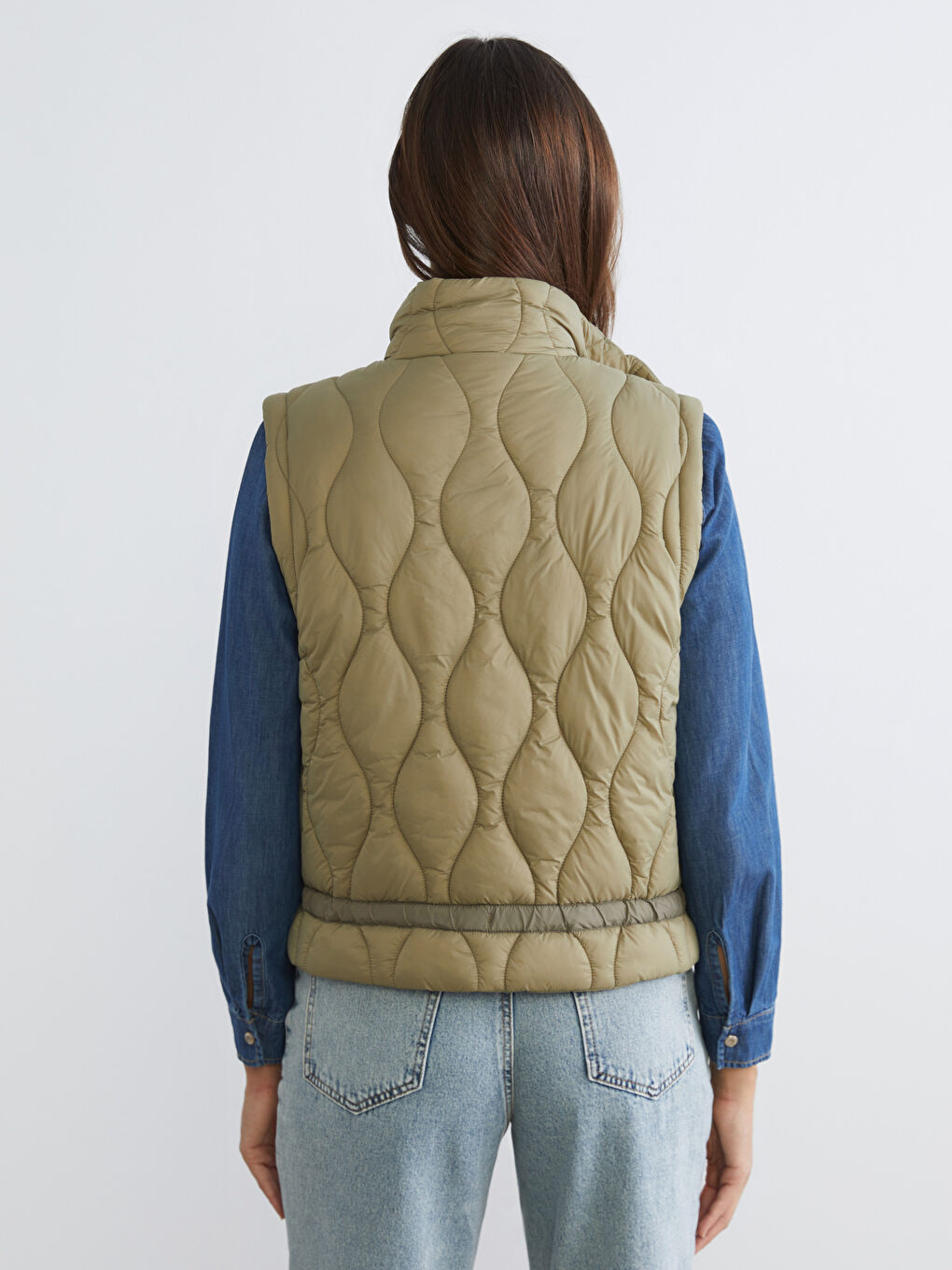 Woman KHAKI Puffer Gilet-4