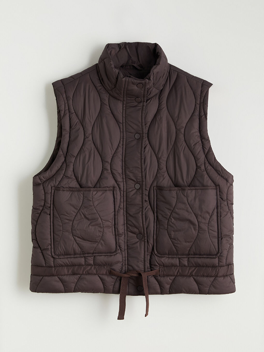 Kahverengi Dik Yaka Kapitone Oversize Kadın Şişme Yelek-4