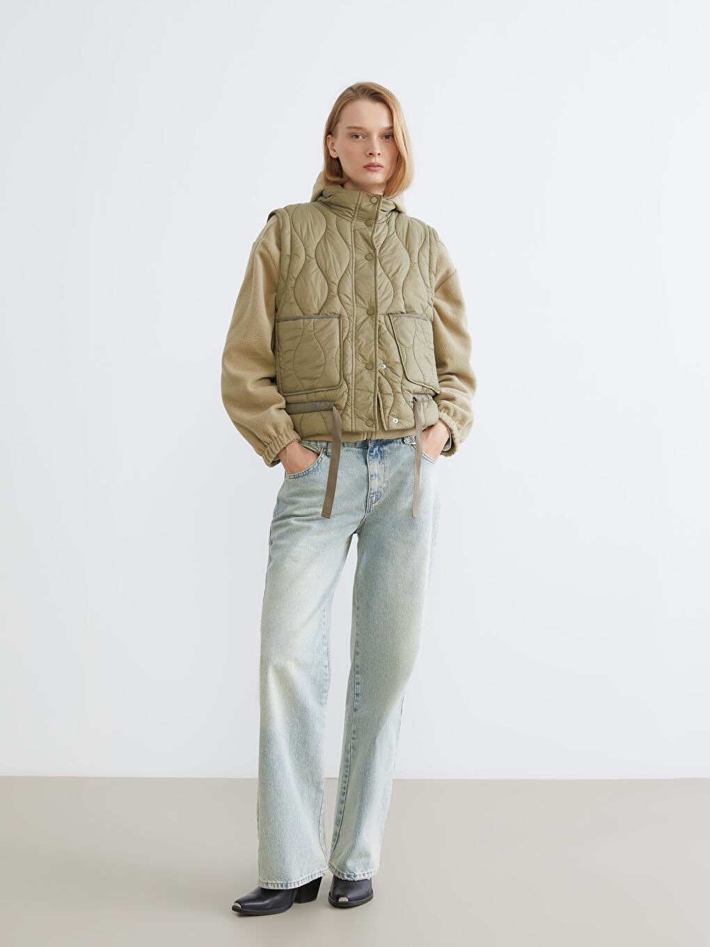 Haki Dik Yaka Kapitone Oversize Kadın Şişme Yelek-1