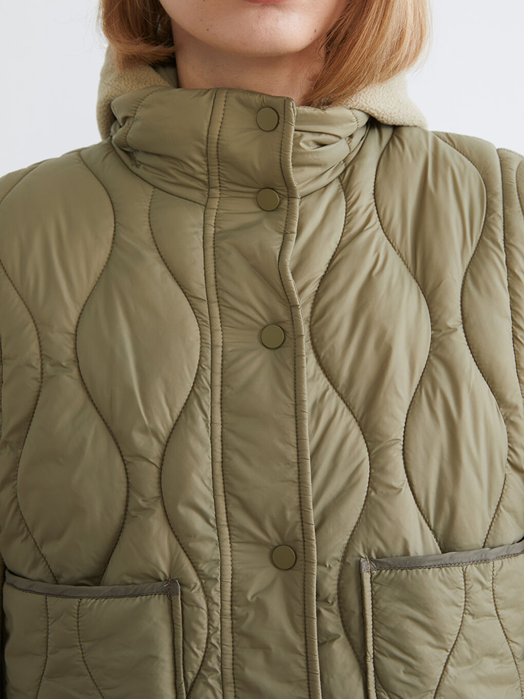 Haki Dik Yaka Kapitone Oversize Kadın Şişme Yelek-2