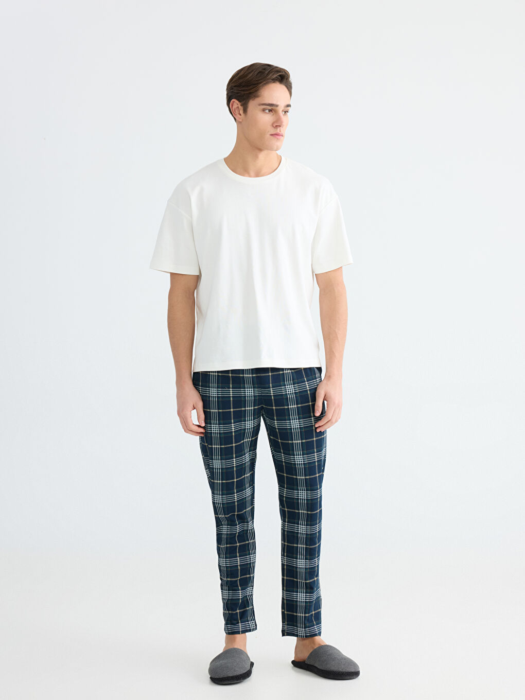 Classic Fit Plaid Men's Pajama Bottoms
