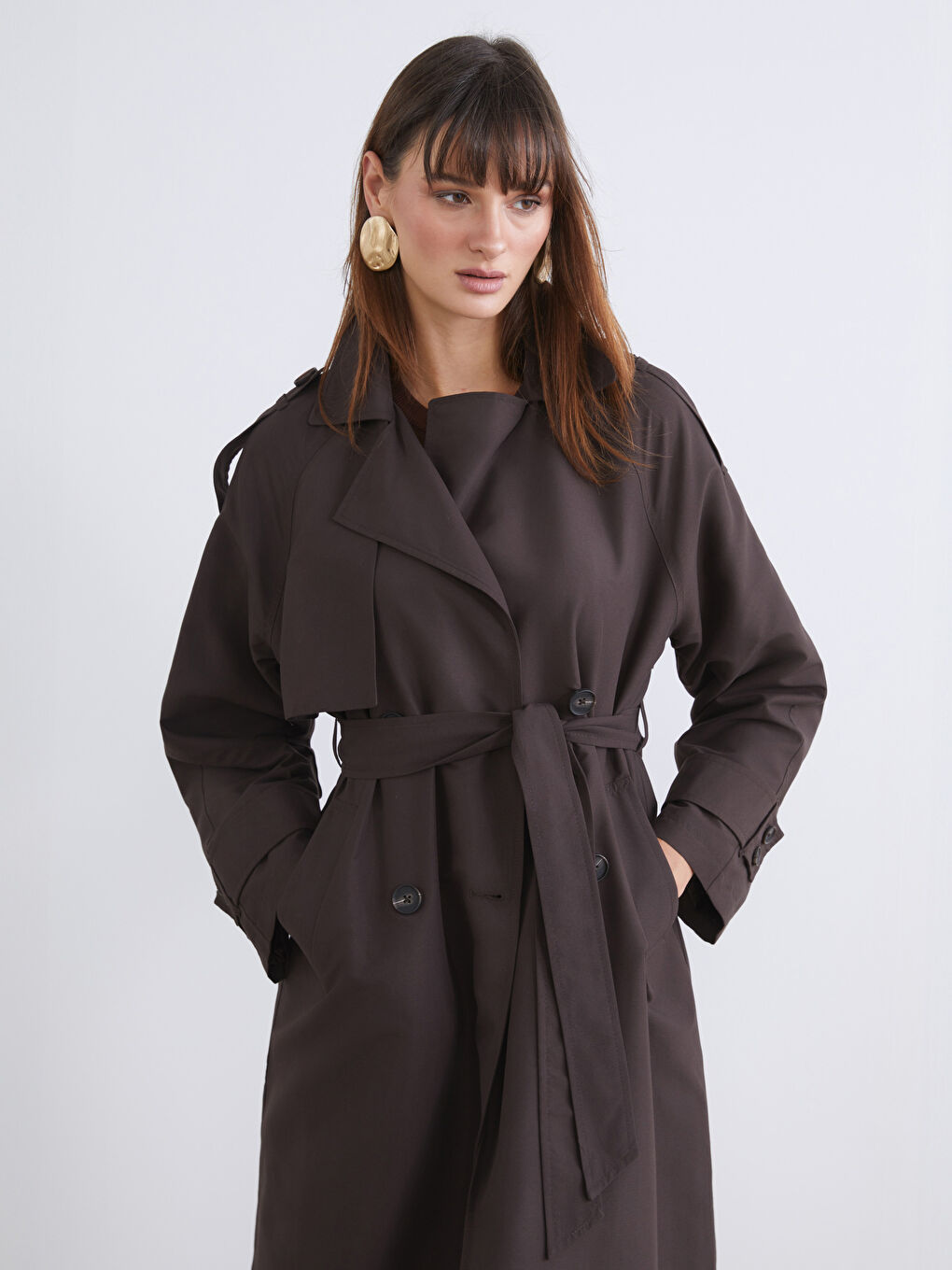 Kahverengi Kruvaze Yaka Kadın Trençkot-1