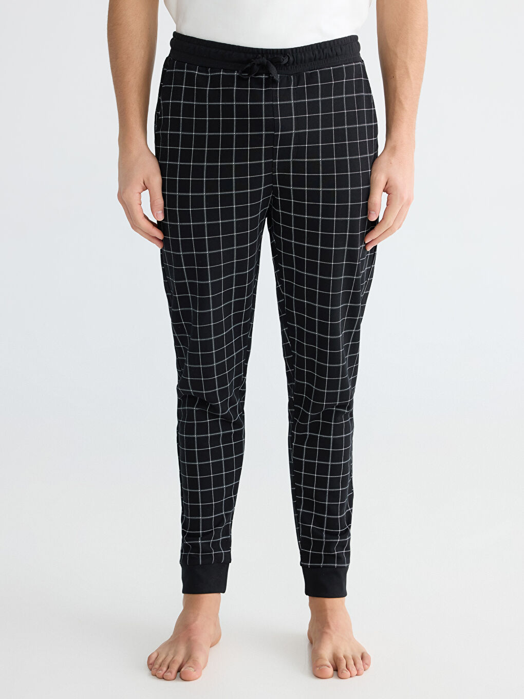 Siyah Standart Kalıp Ekose Desenli Erkek Pijama Alt-1