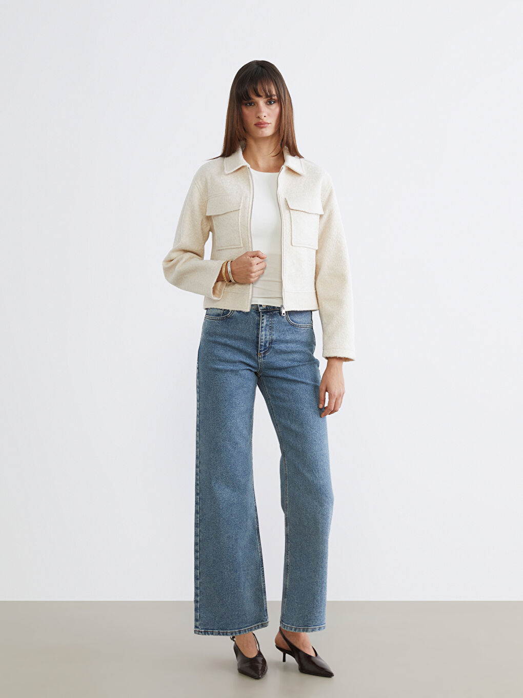 Ekru Gömlek Yaka Kadın Kaşe Ceket-1