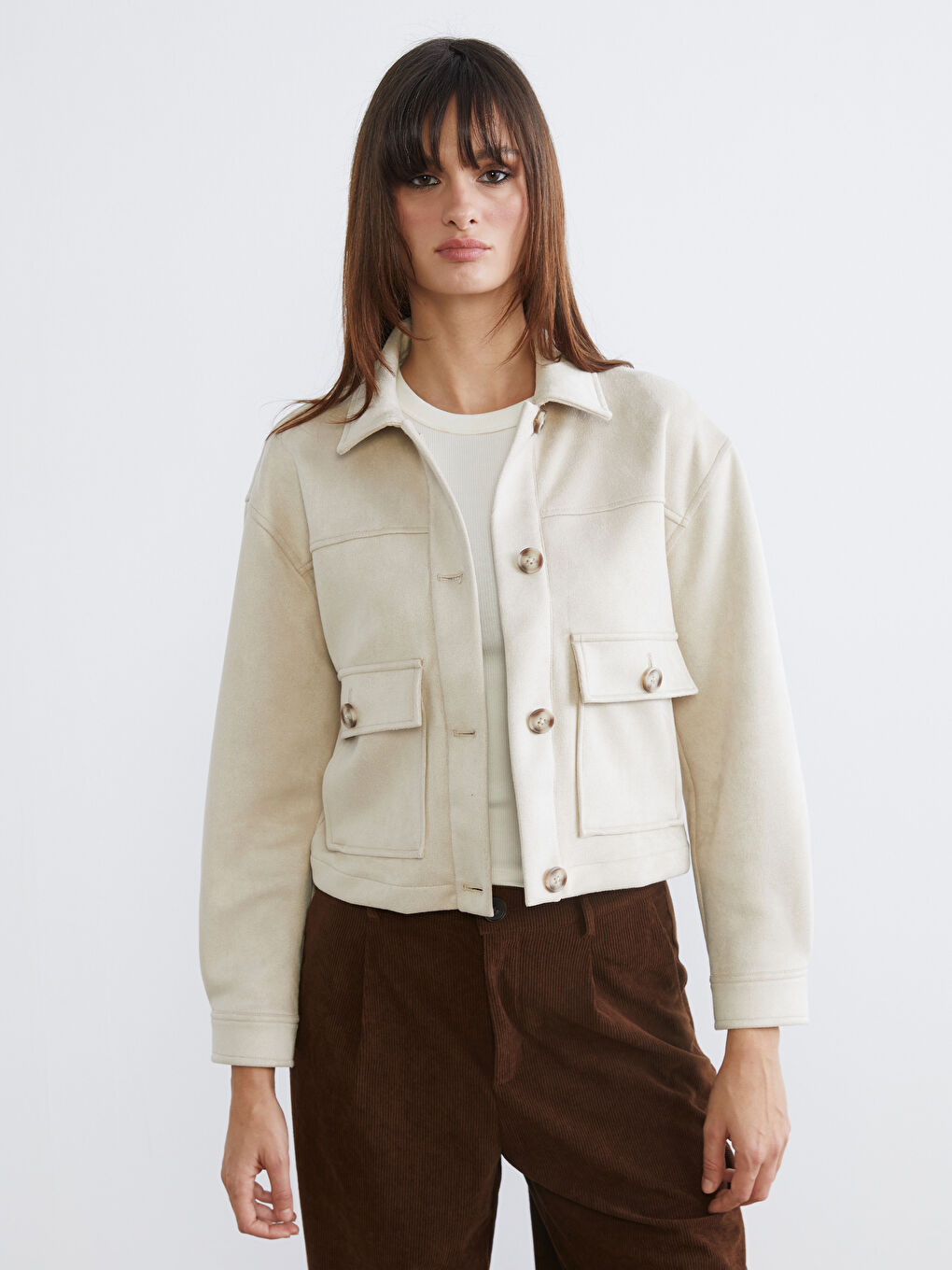 Bej Gömlek Yaka Süet Görünümlü Kadın Ceket