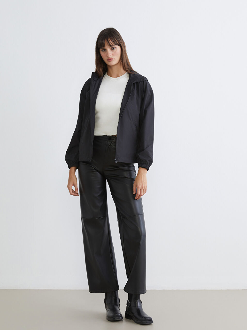 Kapüşonlu Oversize Kadın Yağmurluk-1