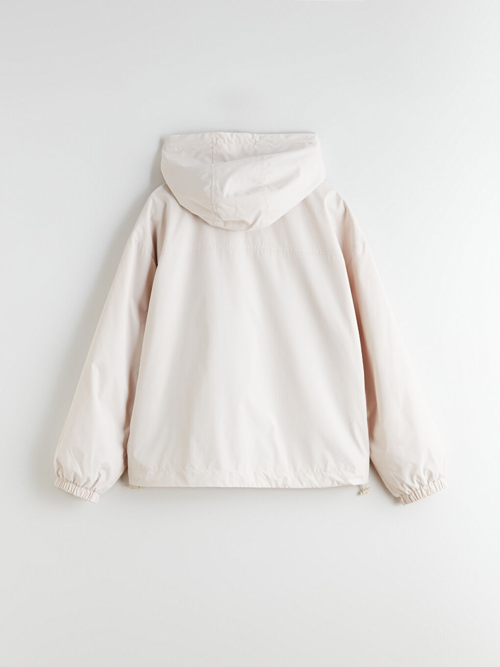 پالتۆی بەرباران بێجی ژن-7