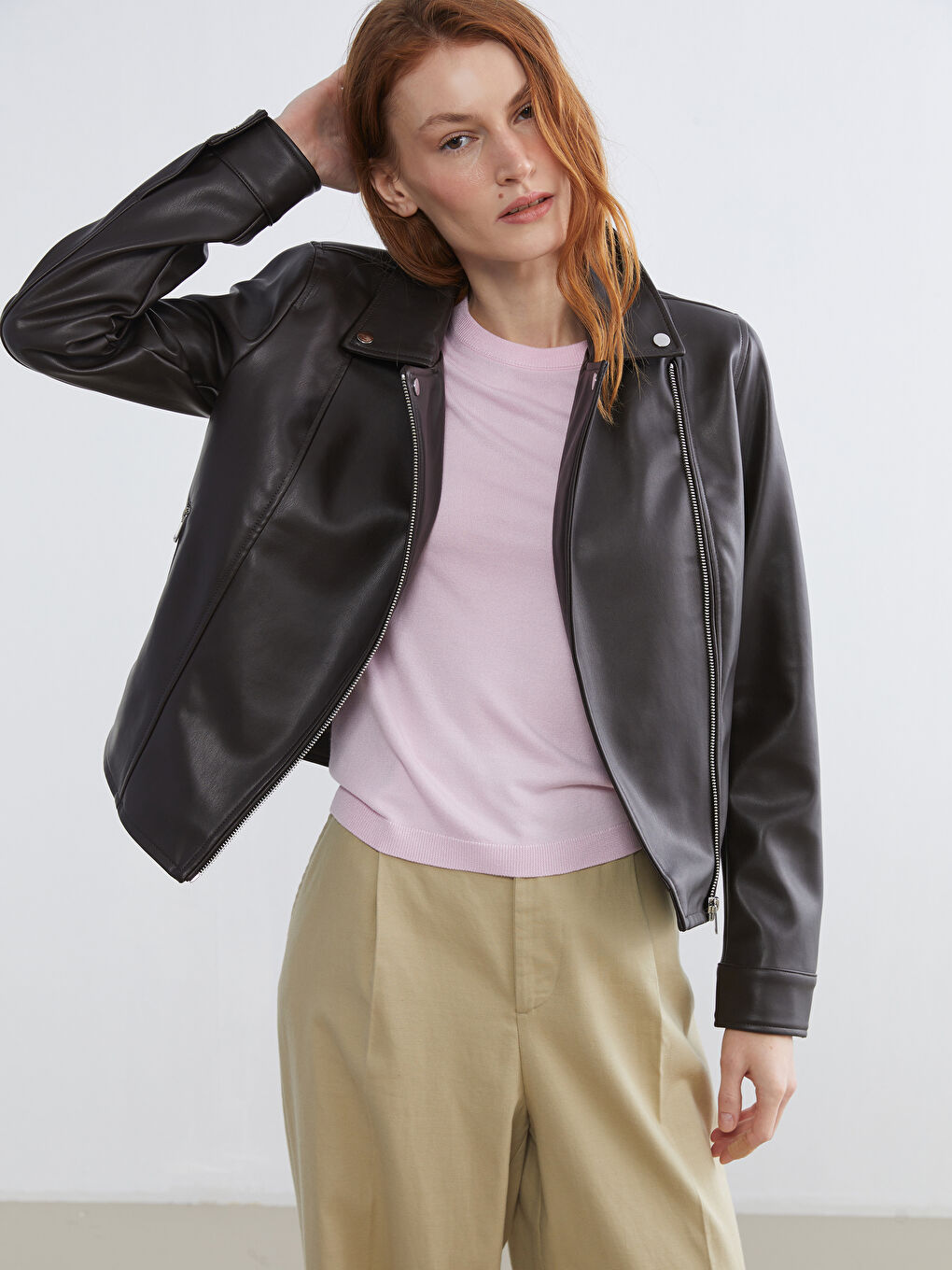 Kahverengi Biker Yaka Kadın Deri Görünümlü Ceket