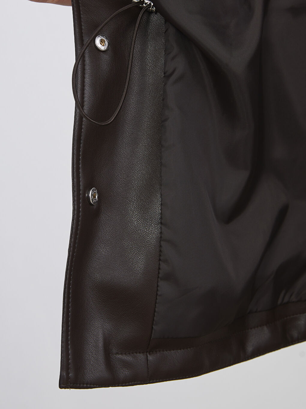 Kahverengi Gömlek Yaka Kadın Deri Görünümlü Ceket-3