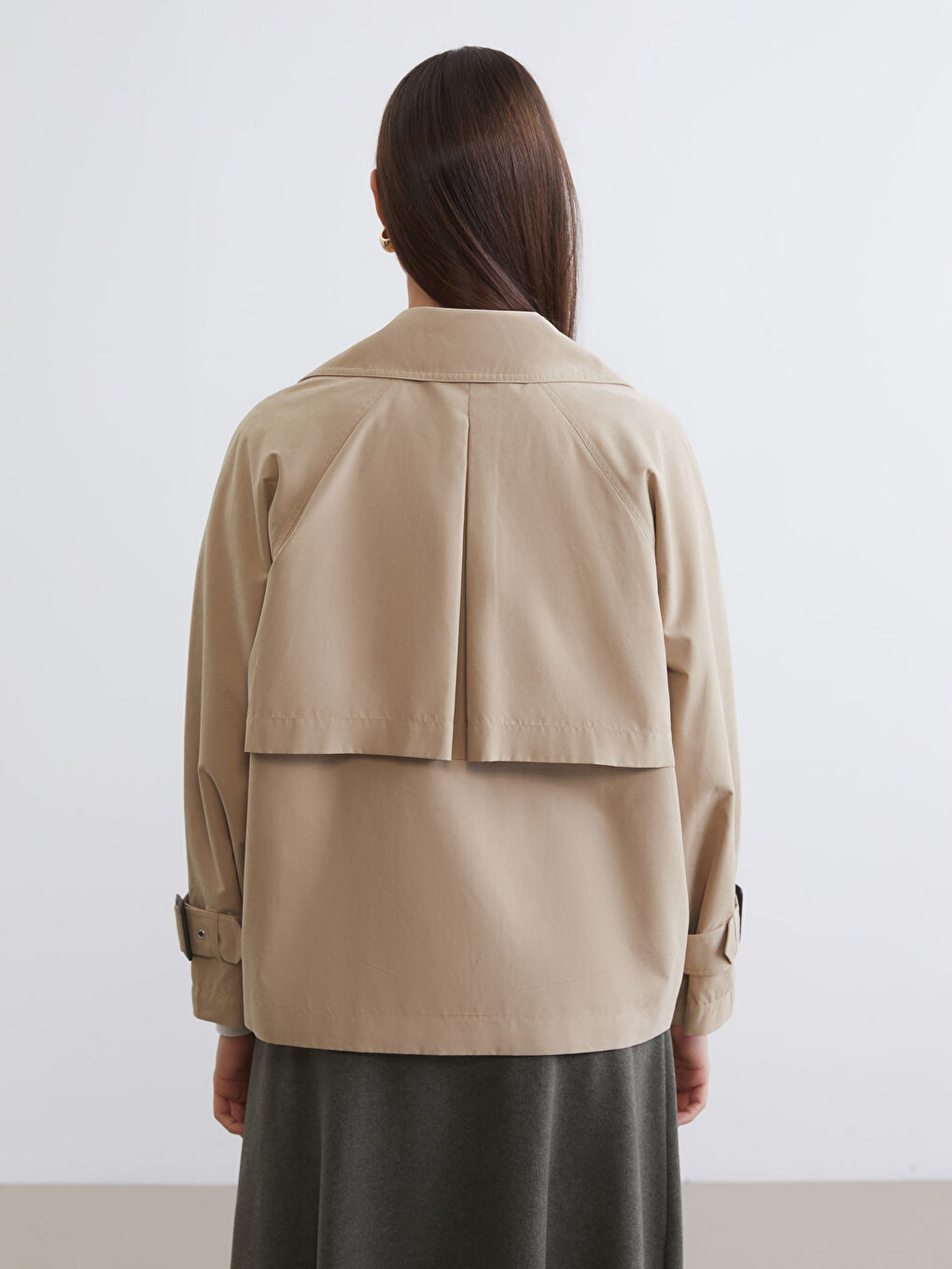 Kahverengi Kruvaze Yaka Oversize Kadın Trençkot-3