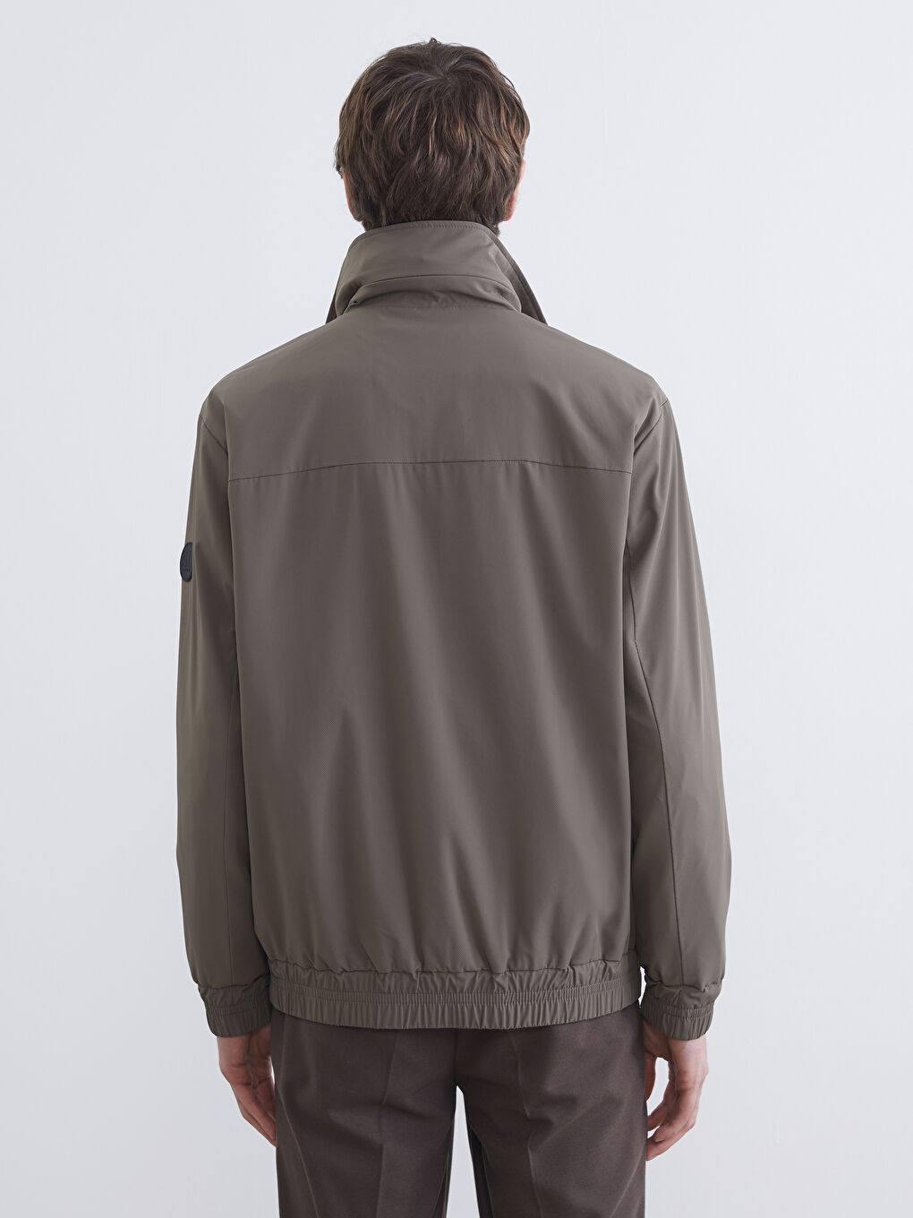 Kahverengi Standart Kalıp Kapüşonlu Erkek Yağmurluk-4