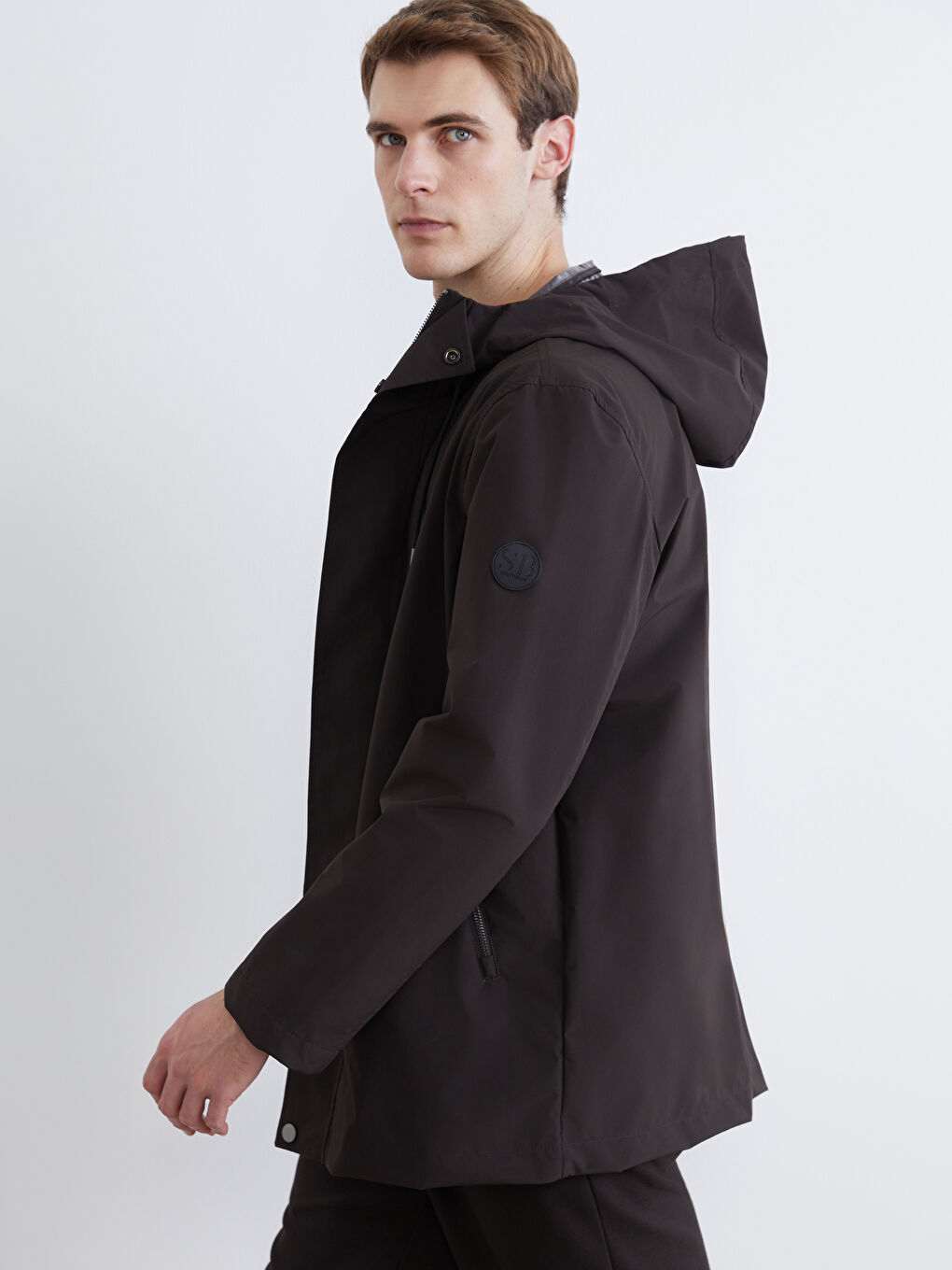 Kahverengi Standart Kalıp Kapüşonlu Erkek Yağmurluk